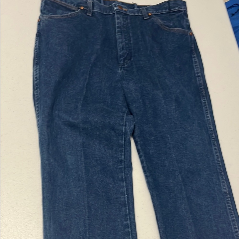 Wrangler Relaxed Blue Jeans Classic Fit
